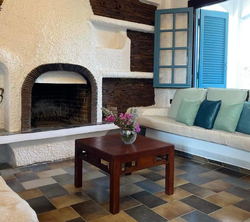 Villa Velissarios: wonderful villa next to beach Aegina Esterno foto