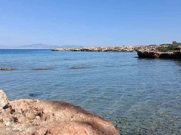 Villa Velissarios: wonderful villa next to beach Aegina Esterno foto
